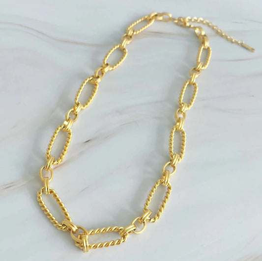 Chic Twist Cable Necklace | Necklace | Elegant Emulations Jewelry USA