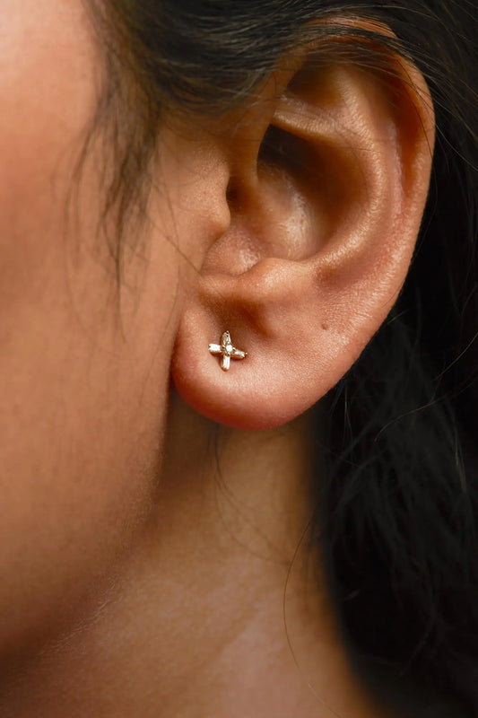 10K Yellow Gold Criss Cross Diamond Studs