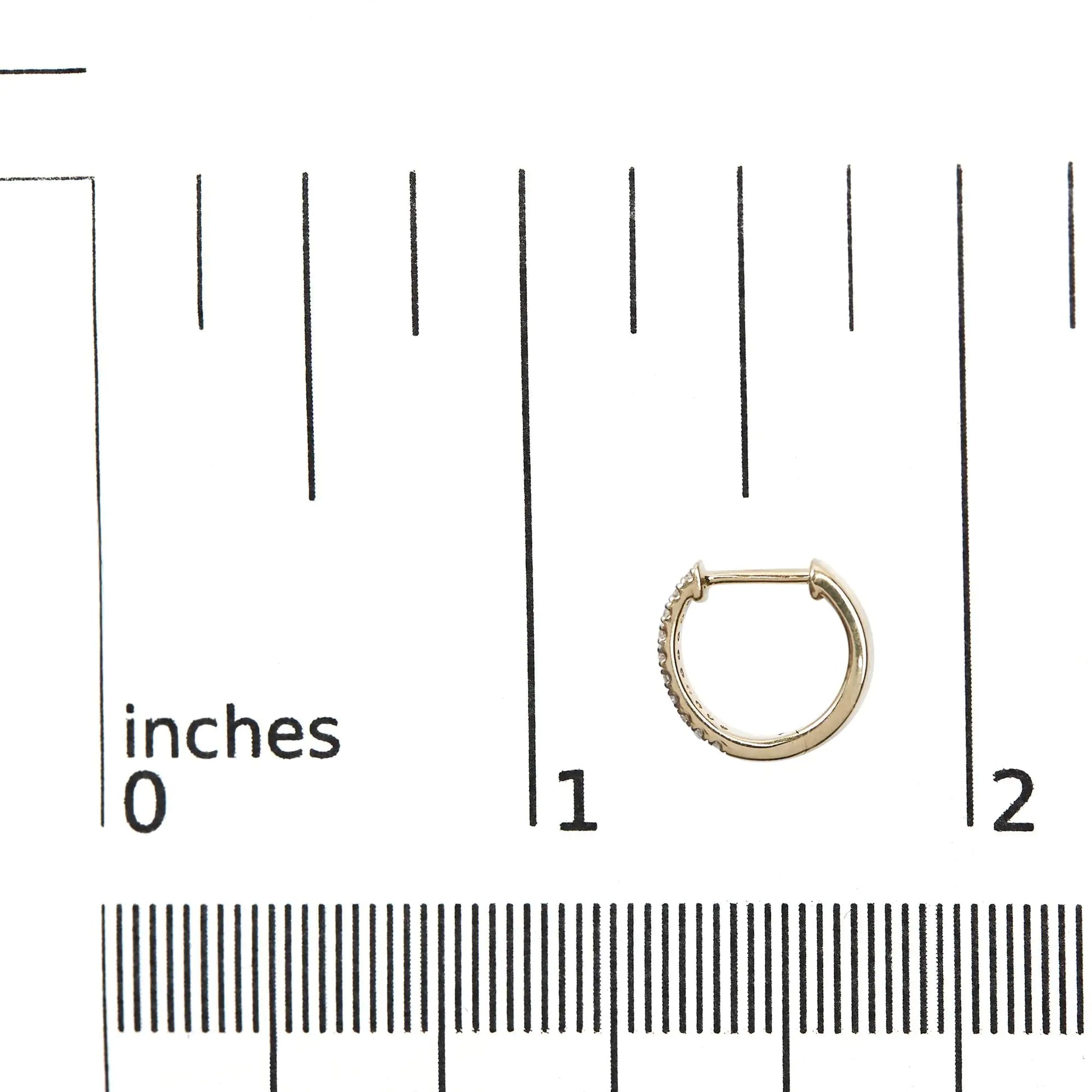 10K Yellow Gold 1/10 Cttw Diamond and Rope Twist Huggy Hoop Earrings (H-I Color, I1-I2 Clarity) - Elegant Emulations